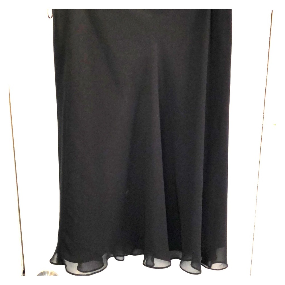 Black skirt